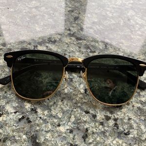Ray-Ban Clubmaster sunglasses (black and gold)